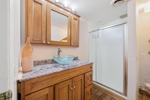 640 Highway 96 W, Shoreview, MN 55126