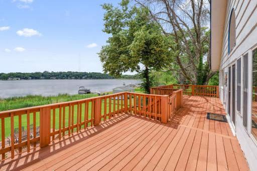 640 Highway 96 W, Shoreview, MN 55126