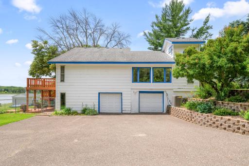 640 Highway 96 W, Shoreview, MN 55126