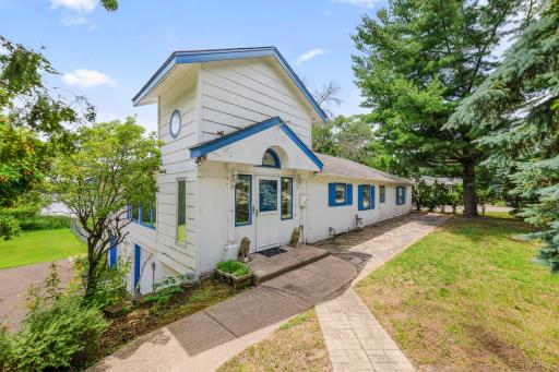 Bring your ideas for updating this adorable lake home