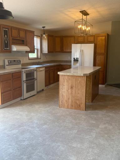 157 Southfork Drive SE, Kasson, MN 55944