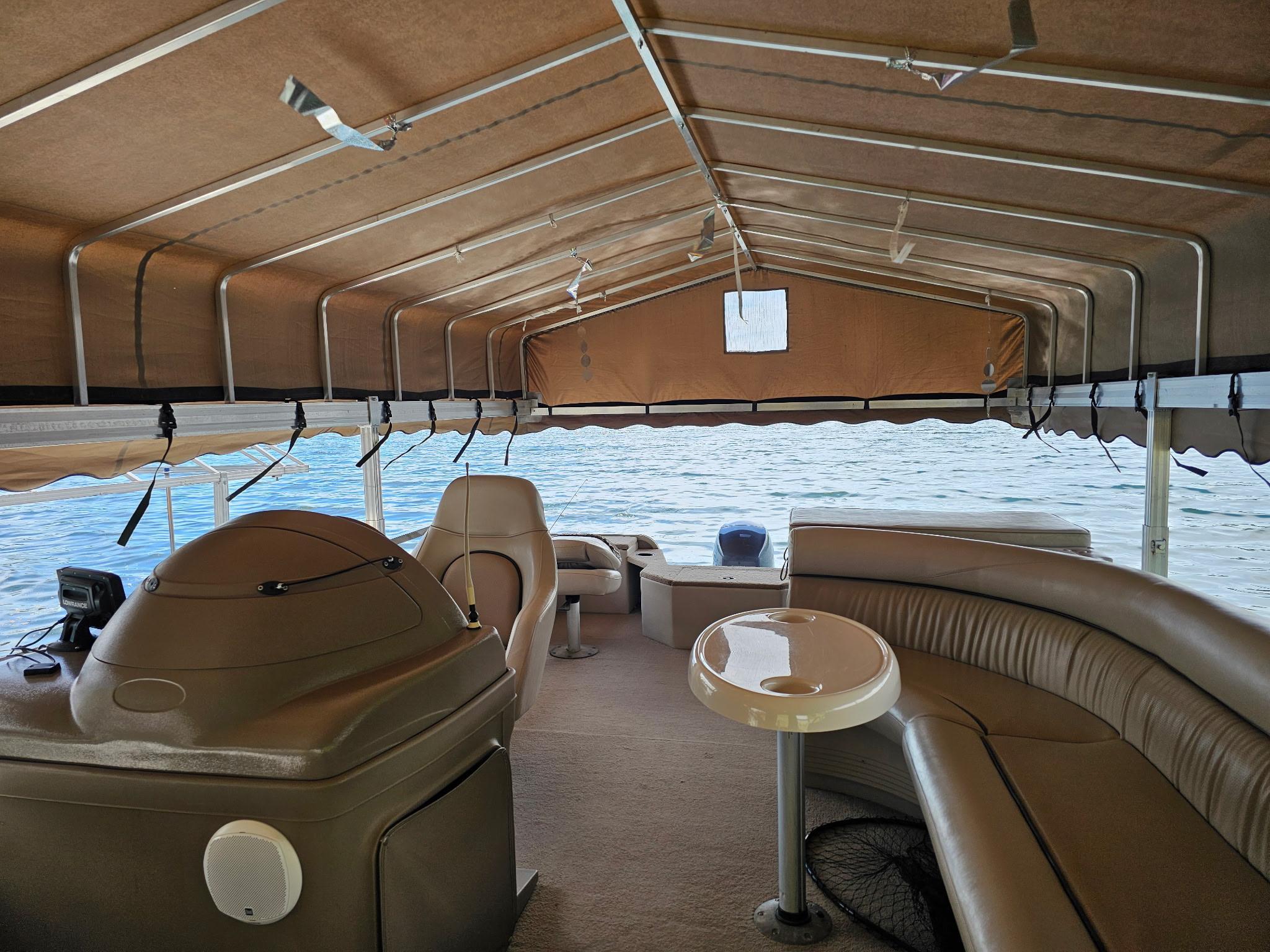 Inside 2006 Pontoon included
