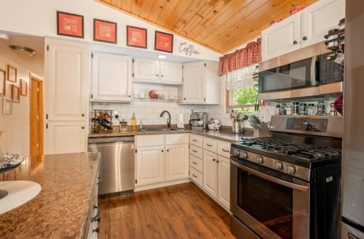 715 Allen Drive, Grand Rapids, MN 55744