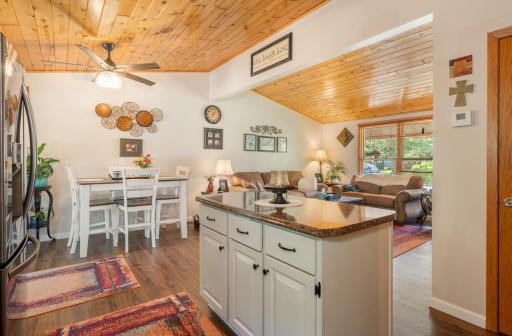 715 Allen Drive, Grand Rapids, MN 55744