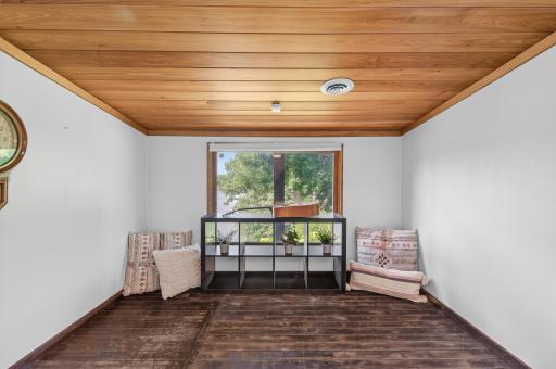 15601 Highland Avenue NW, Prior Lake, MN 55372