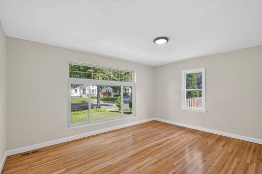 4823 Girard Avenue N, Minneapolis, MN 55430