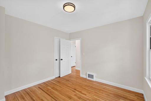 4823 Girard Avenue N, Minneapolis, MN 55430