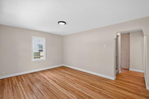 4823 Girard Avenue N, Minneapolis, MN 55430