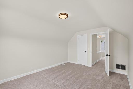 4823 Girard Avenue N, Minneapolis, MN 55430