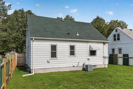 4823 Girard Avenue N, Minneapolis, MN 55430