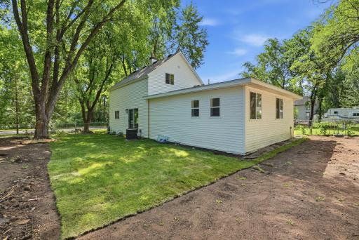 829 1st Street, Saint Paul Park, MN 55071
