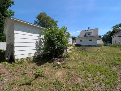 backyard 119 8th Ave SE Rochester MN 55904 house for sale