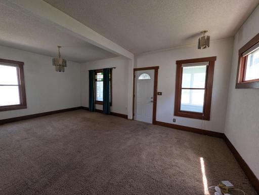 Living Room new house for sale 119 8th Ave SE Rochester MN 55904