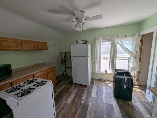 upper unit kitchen new house for sale 119 8th Ave SE Rochester MN 55904