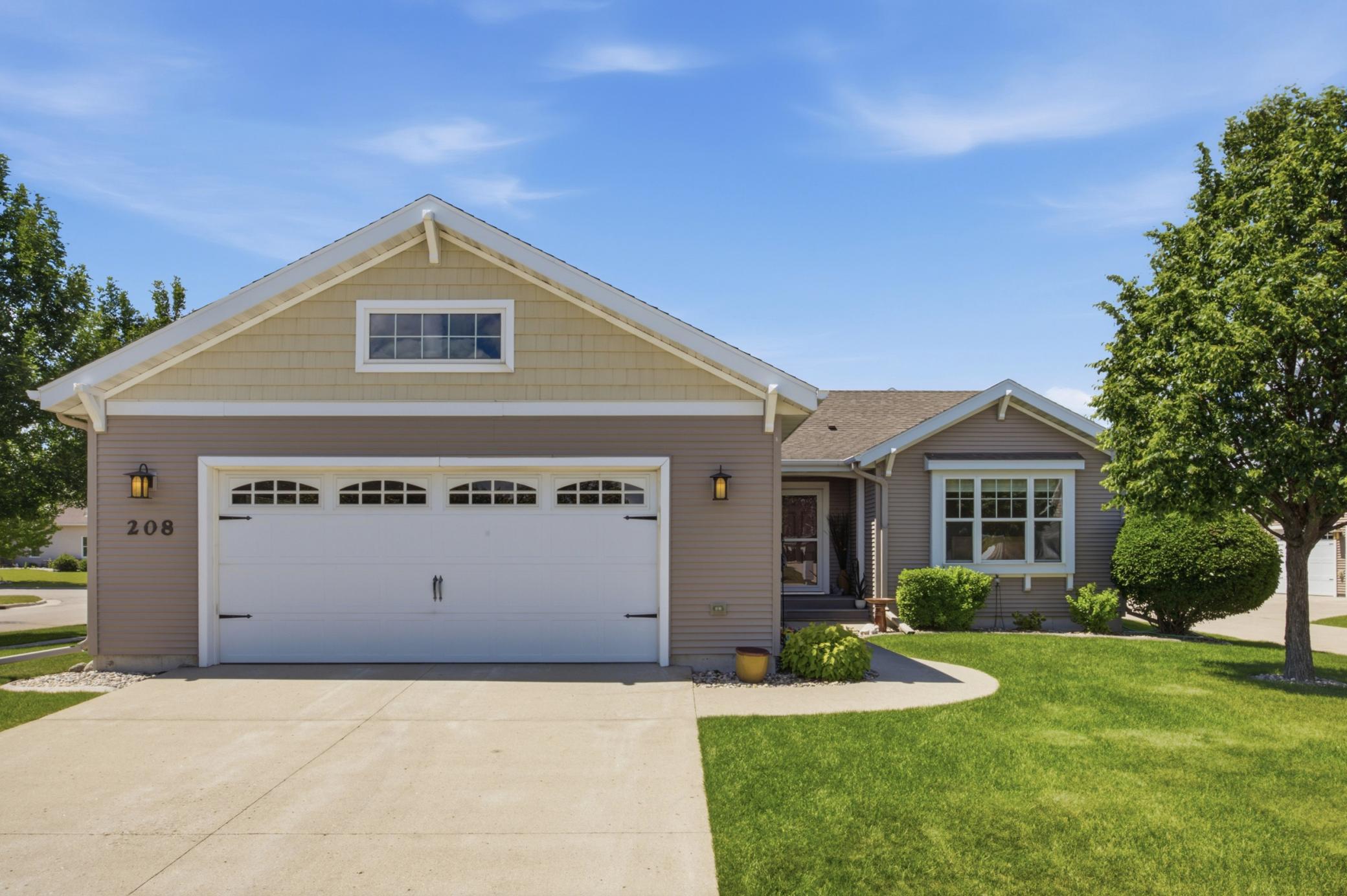 Property photo for 208 15th Avenue Way E, West Fargo, ND 58078