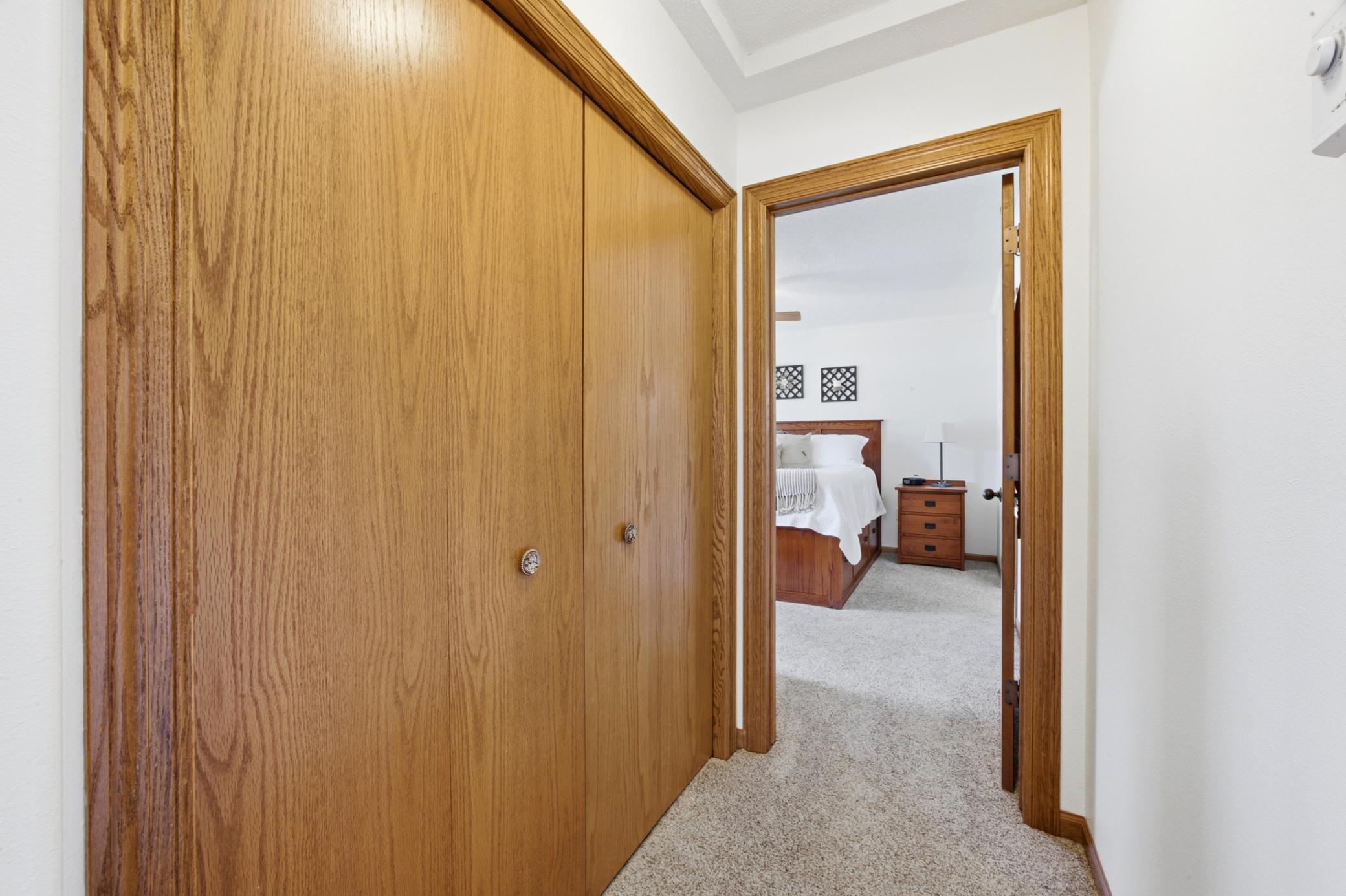 laundry closet/hall to primary