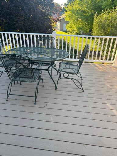 Raised composite deck 14x12
