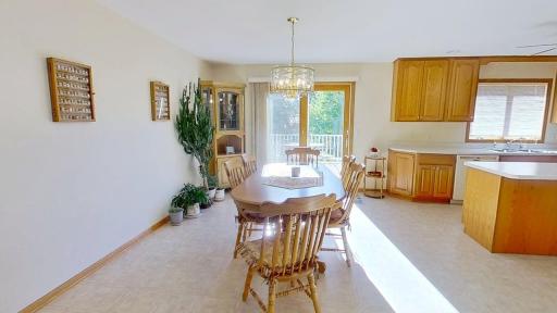 401-S-Bruce-St-dining room.jpg