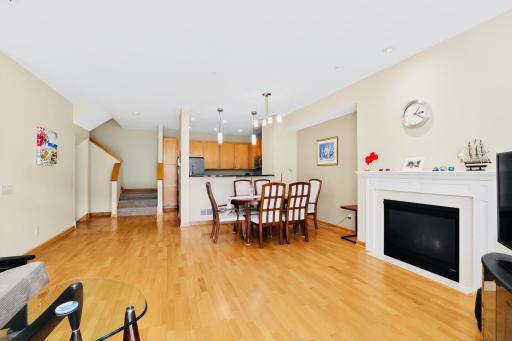 8138 Oakview Circle N, Osseo, MN 55369