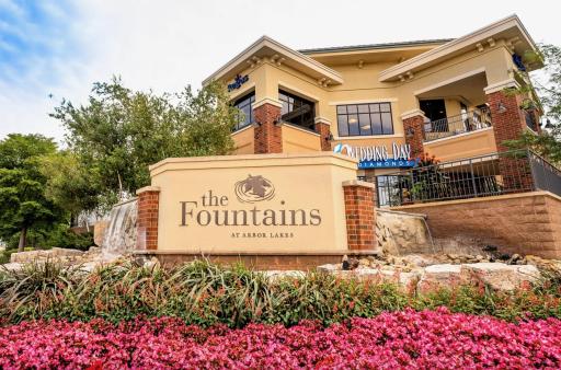 Beautiful Fountains of Arbor Lakes shops!
