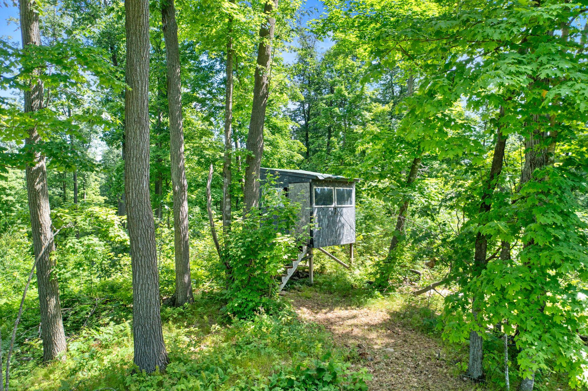 35-web-or-mls-220th Ave-113.jpg