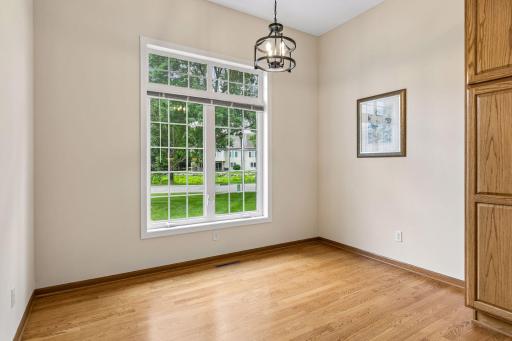 10356 Lancaster Lane, Woodbury, MN 55129