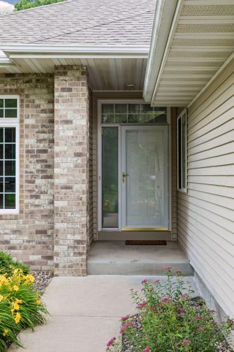 10356 Lancaster Lane, Woodbury, MN 55129