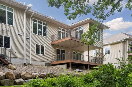10356 Lancaster Lane, Woodbury, MN 55129
