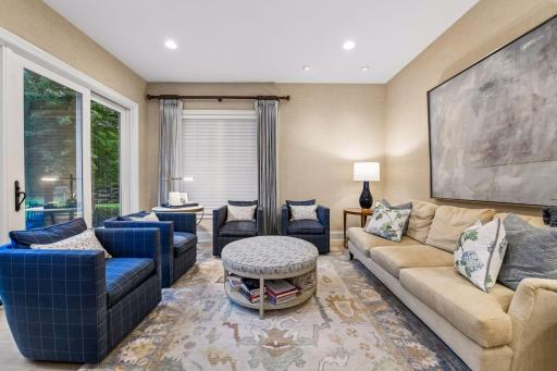 Main floor 15 x 13 casual family room/Four Season Rm