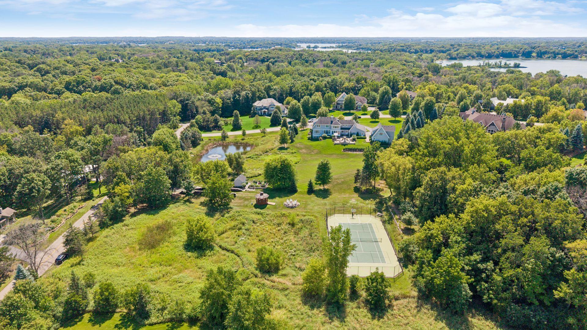 Neighborhood Amenity offers fire pit, tennis and n'hood gatherings