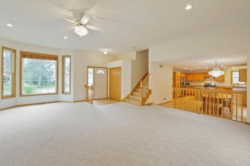 2337 Manuela Drive, Chaska, MN 55318