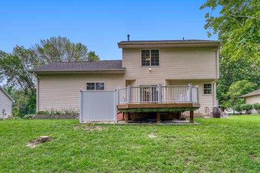 2337 Manuela Drive, Chaska, MN 55318
