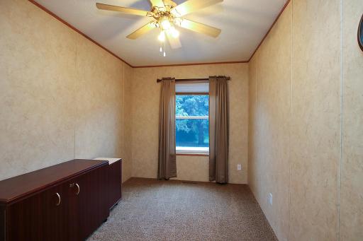 21915 County Road 7, Hutchinson, MN 55350