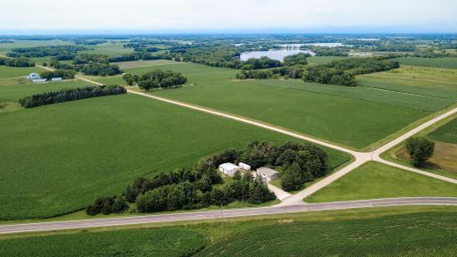21915 County Road 7, Hutchinson, MN 55350