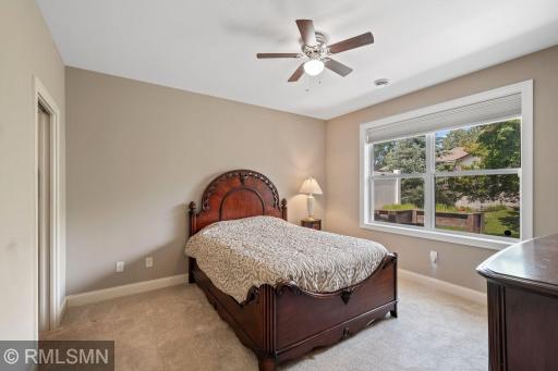 605 Liberty Way, Vadnais Heights, MN 55127