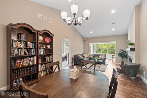 605 Liberty Way, Vadnais Heights, MN 55127
