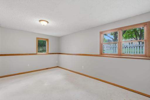 17609 Lorence Way, Eden Prairie, MN 55346