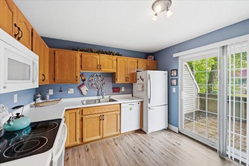 2065 Shenandoah Court, #D, Minneapolis, MN 55447