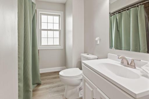 Main level Full Bath