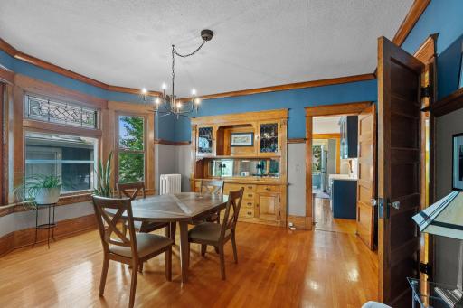 57-web-or-mls-1200 Laurel Ave-412.jpg