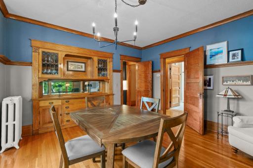 55-web-or-mls-1200 Laurel Ave-402.jpg