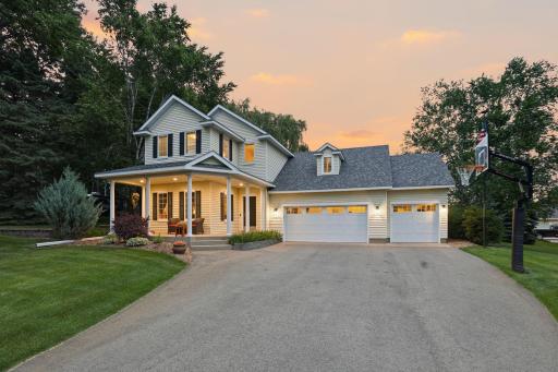 Your own private oasis awaits in South St. Cloud! This captivating two-story home boasts five bedrooms, four bathrooms, and sits on 0.919 acre lot with irrigation, a paver patio with water feature all framed by mature trees and great curb appeal.