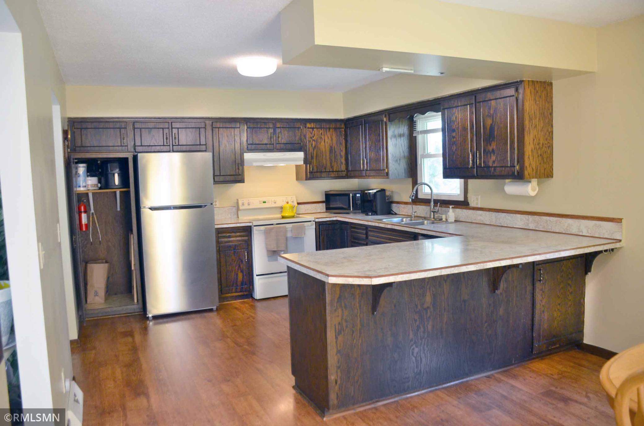 lots of cabinet space
