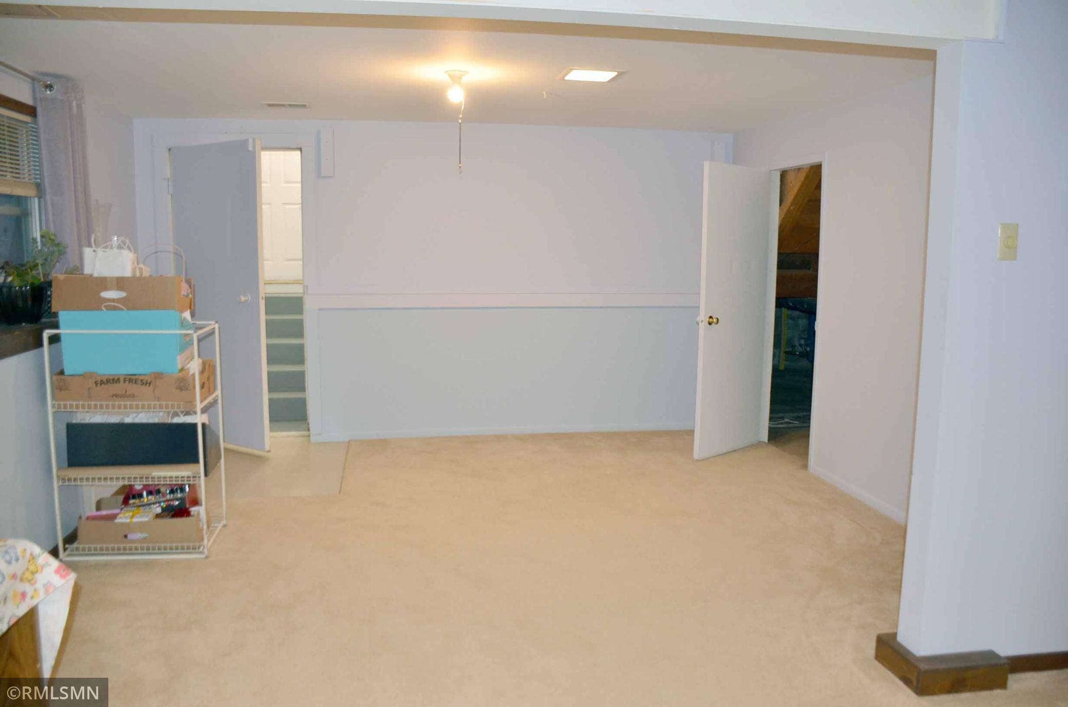 2nd room in executive office suite, with own entry.