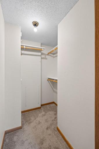 543 5th Avenue SW, Cambridge, MN 55008
