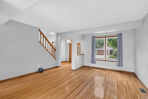 543 5th Avenue SW, Cambridge, MN 55008