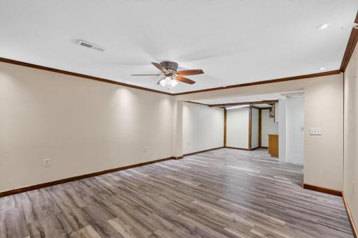 543 5th Avenue SW, Cambridge, MN 55008