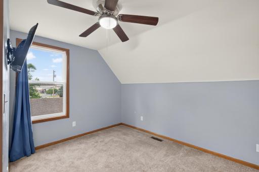543 5th Avenue SW, Cambridge, MN 55008