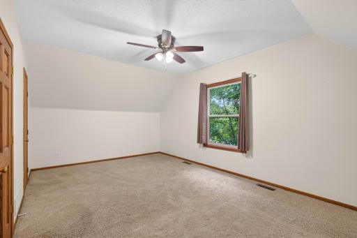 543 5th Avenue SW, Cambridge, MN 55008