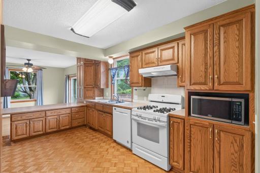 543 5th Avenue SW, Cambridge, MN 55008